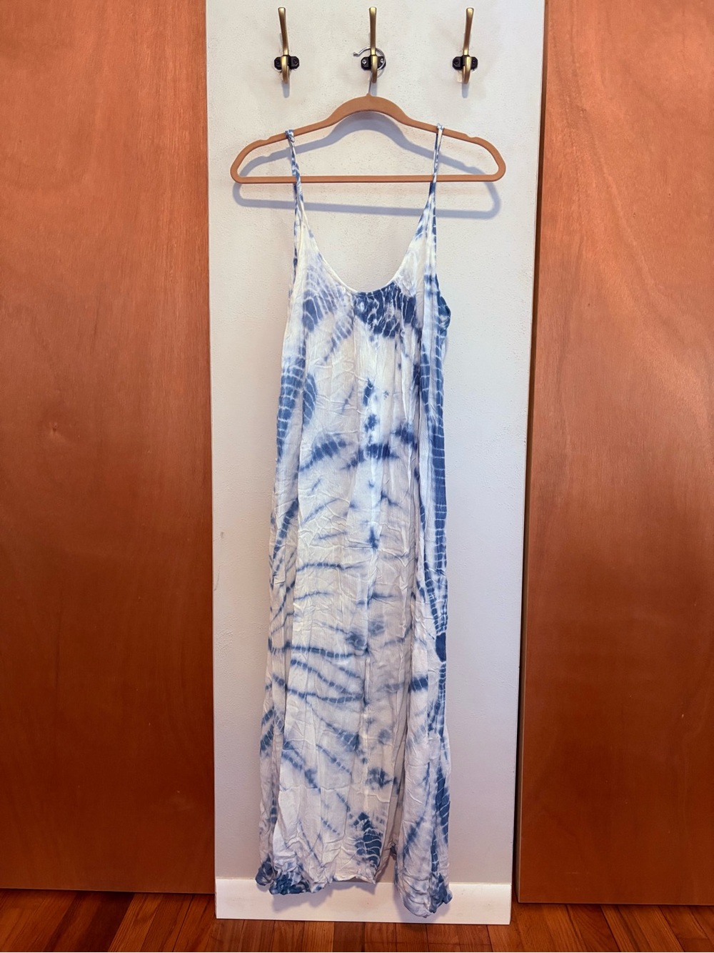 Raviya Blue and White Tie-Dye Maxi Dress / Beach Wear